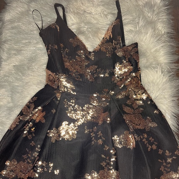 Fashion Nova Dresses & Skirts - Fashion nova mini dress